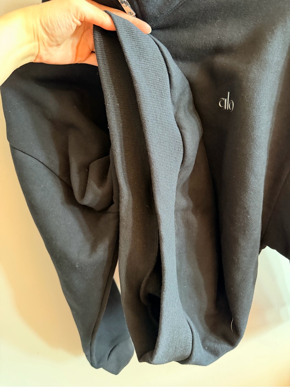 Alo Yoga Black Half-Zip Oversized Pullover Sweatshirt – Size Small - Picture 6 of 8